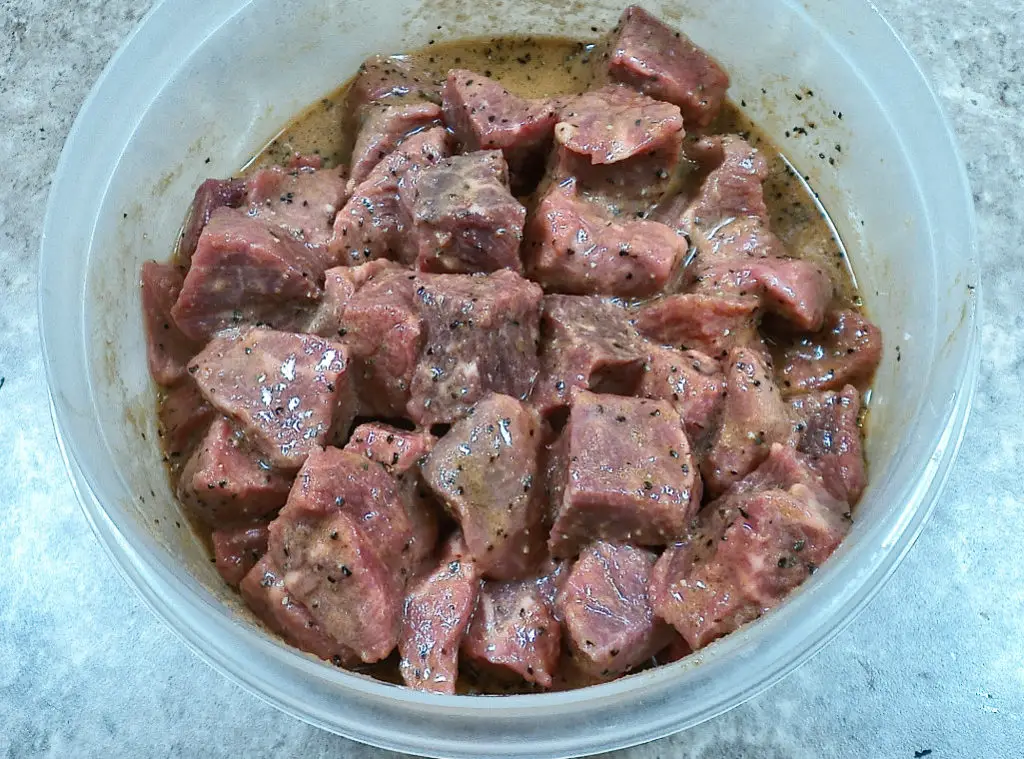 steak cubes in marinade