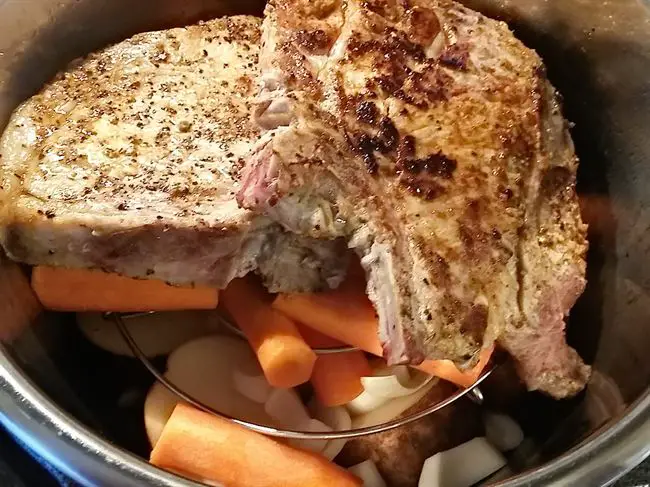 layered main ingredients in instant pot