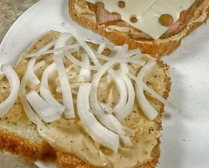 low sodium chipotle mayonnaise on loso homemade bread roast beef sandwich