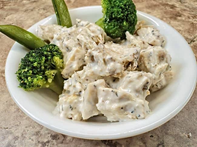 Tzatziki lemon dill chicken with vegetables