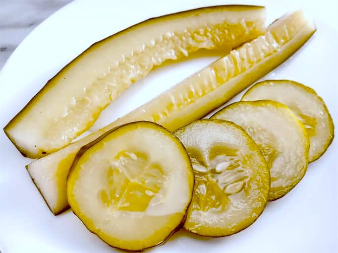 Low sodium pickles ready to eat