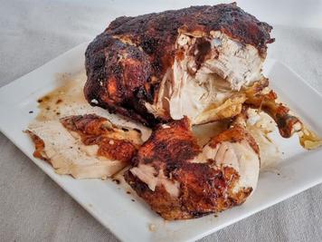 https://tastyhealthyheartrecipes.com/wp-content/uploads/2021/06/Rotesserie-chicken-with-leg-and-sliced-breast-meat-700x525.jpg?ezimgfmt=rs:356x267/rscb2/ngcb2/notWebP