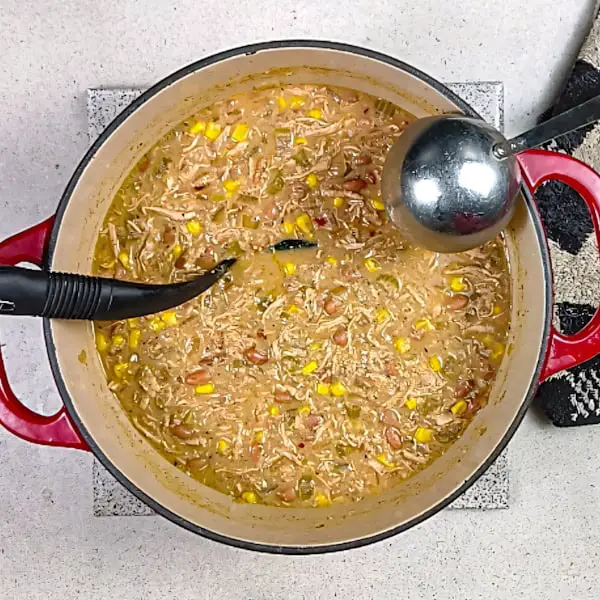 Finished low sodium white chicken chili in pot ready to serve.